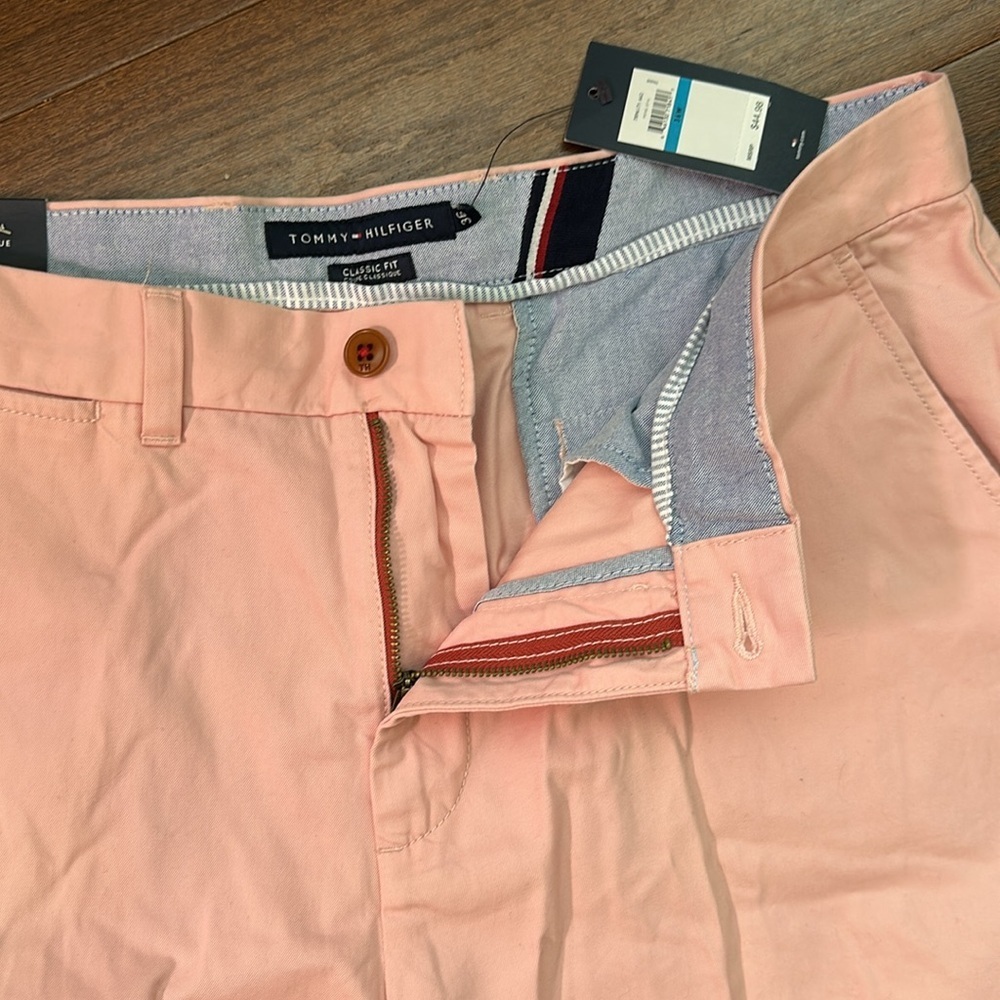 Tommy Hilfiger Pink Flat Front Shorts Classic Fit - Picture 4 of 4